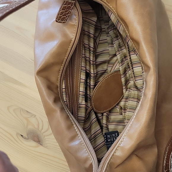 𝅺NINE WEST Faux Leather Caramel Color Hobo Bag - Picture 6 of 9